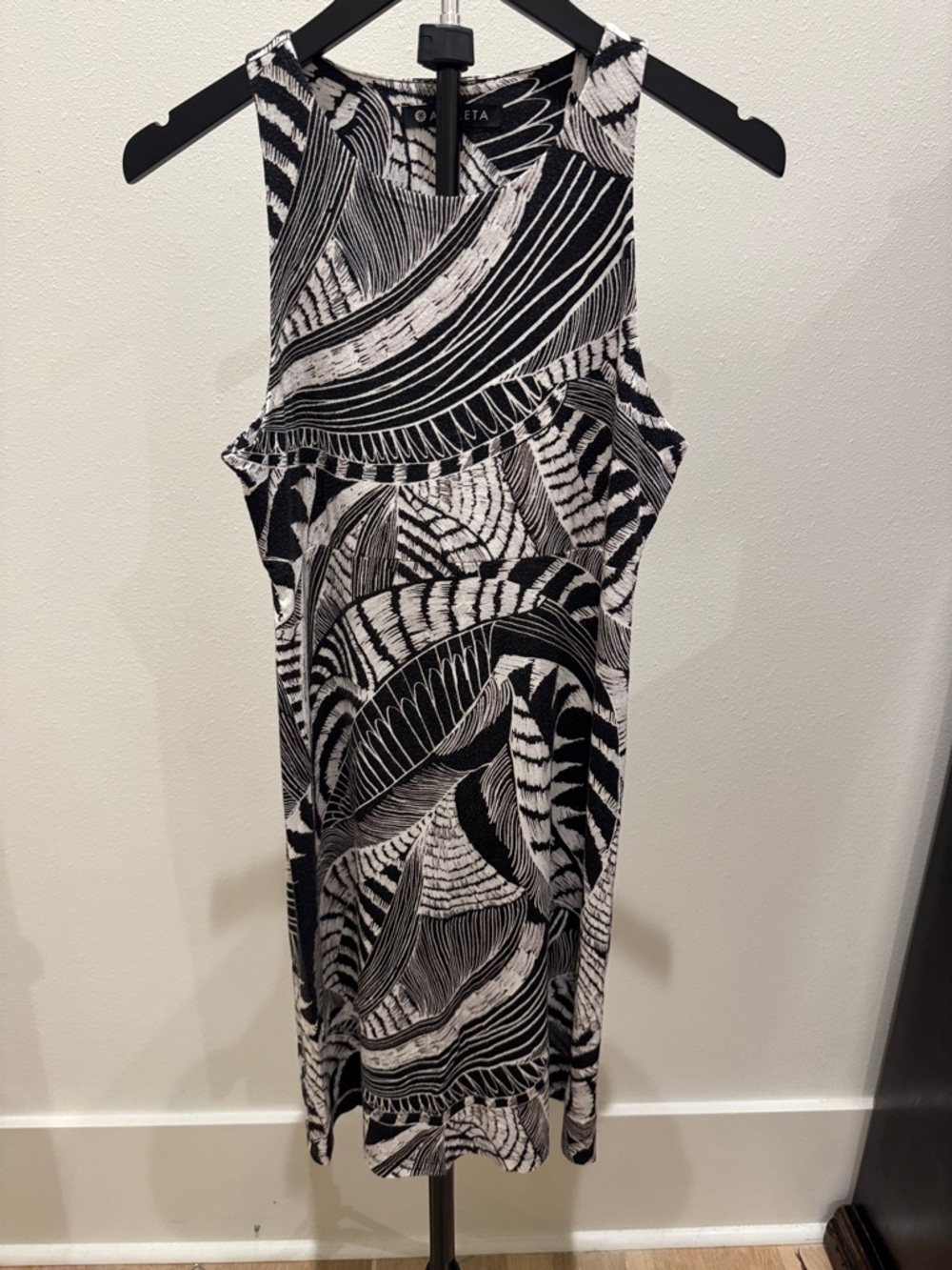 Athleta Black and White Abstract Sleeveless Tank Dress
